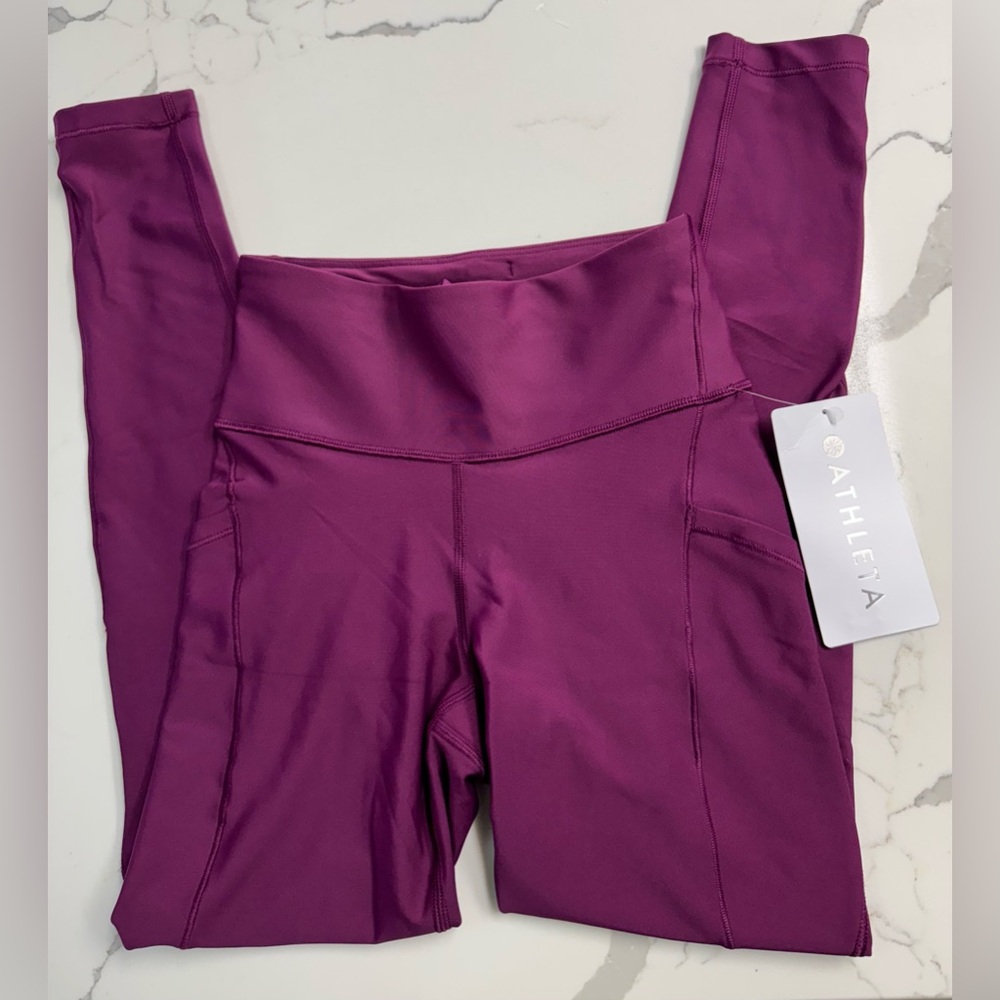 Athleta Interval Stash 7/8 Tight in Rich Purple